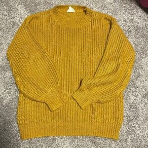 Crew neck sweater